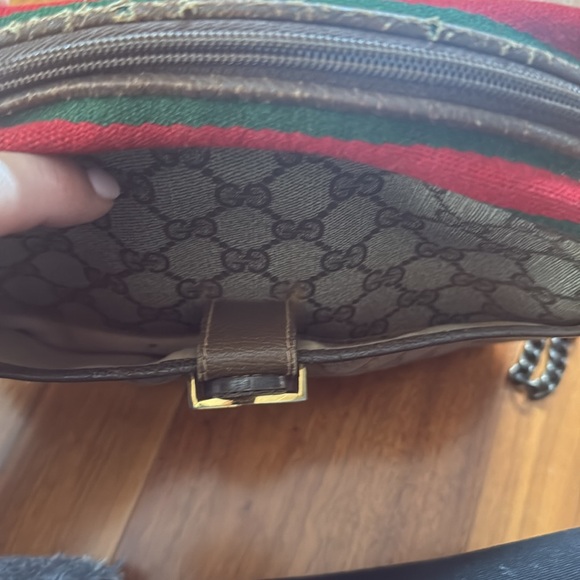 Vintage Gucci bag with Non-Gucci accessories - Picture 10 of 11